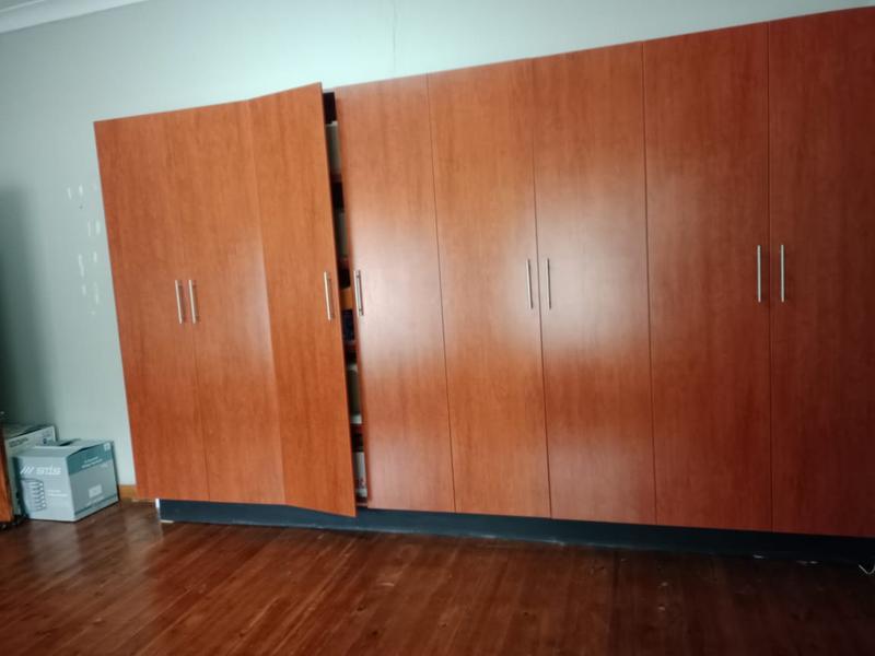 To Let commercial Property for Rent in Kroonstad Free State